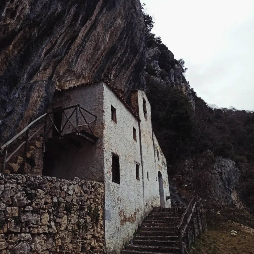 Eremo di San Valentino